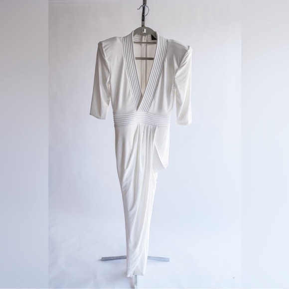 NWOT ZHIVAGO White Evening Gown - Picture 3 of 12